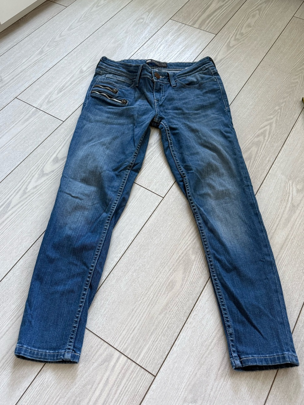 Levi’s Y2K low rise skinny jeans Demi curve blue denim W27 zipper pockets casual